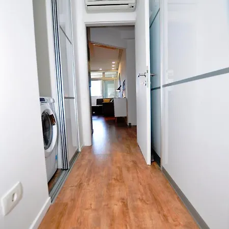 Nesh Apartamento